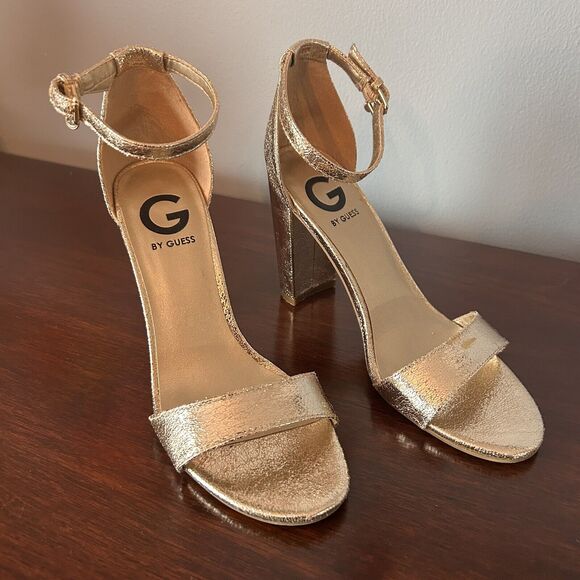 G by Guess Women’s Heels Gold Size 6.5 Chunky Heel Ankle Buckle - Picture 3 of 10
